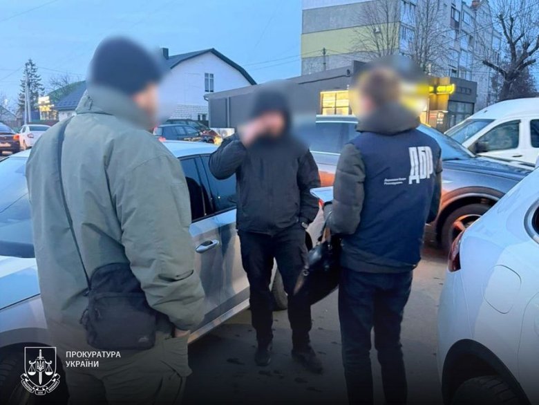 Викрито корупційні схеми, пов’язані з ухиленням від мобілізації