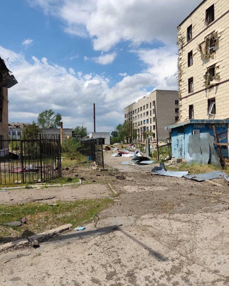 ЗСУ потіснили окупантів в напрямку траси Лисичанськ-Бахмут, - Гайдай 05