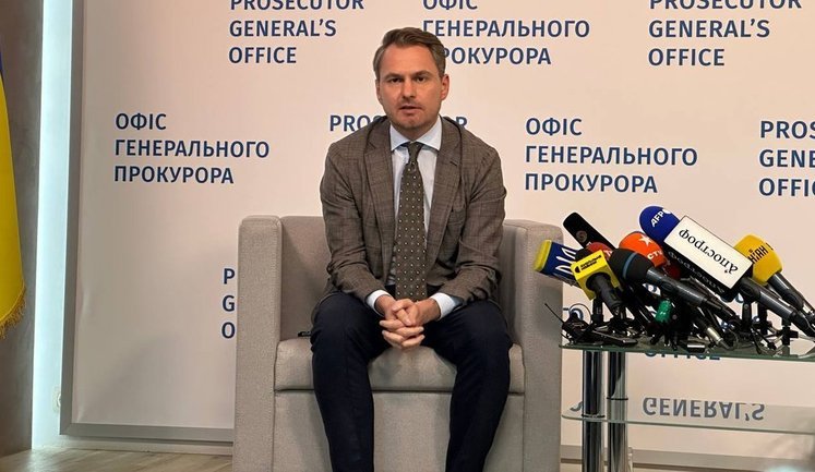 Notices of suspicion, flight and chaos at Prosecutor General’s Office: how could Kravchenko saga end?