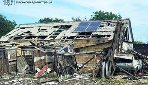 Окупанти вдарили дроном по маршрутці на Запоріжжі: поранено людину. ФОТО