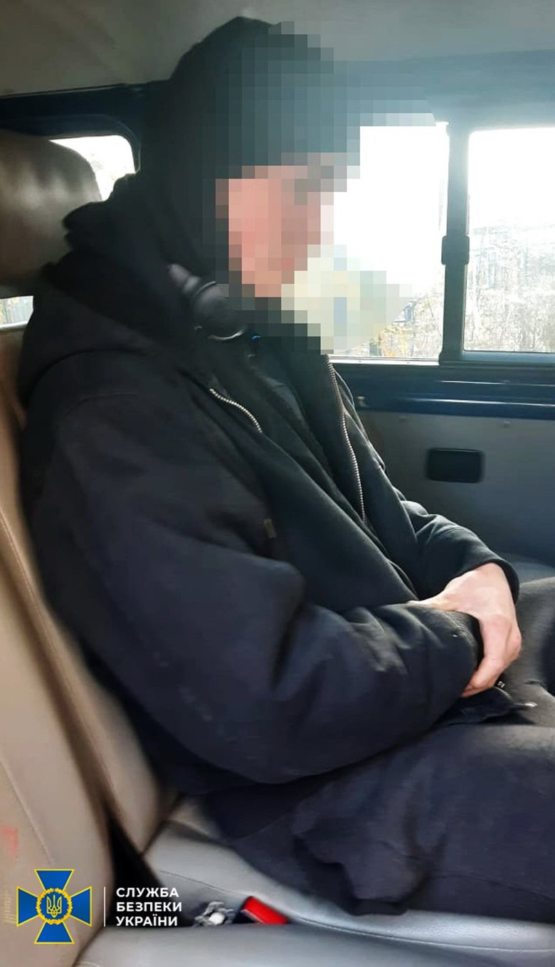 Планировали массовый расстрел одногруппников: СБУ предотвратила совершение теракта в колледже Черкасской области 02