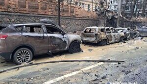 У Києві почнуть евакуювати покинуті автомобілі