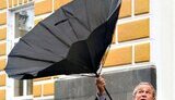 Прощай Джордж, нам будет тебя не хватать: лучшие ФОТО-бушизмы за два президентских срока Буша-младшего