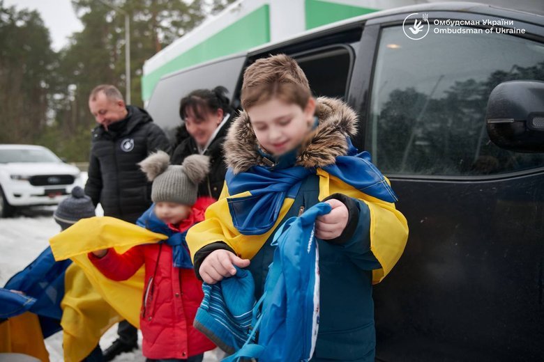 П’ятеро українських дітей повернулися з ТОТ та РФ