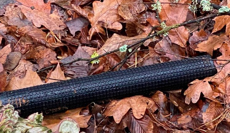 Осколки беспилотника со взрывчаткой нашли в Оболонском районе Киева. ФОТО