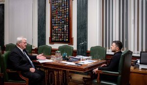 Зеленський анонсував ротації у дипломатичному корпусі: Сибіга представить кандидатури