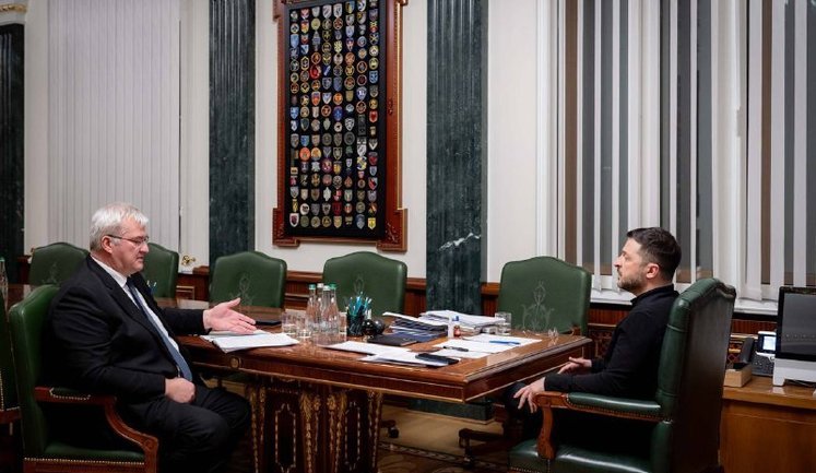 Зеленський анонсував ротації у дипломатичному корпусі: Сибіга представить кандидатури