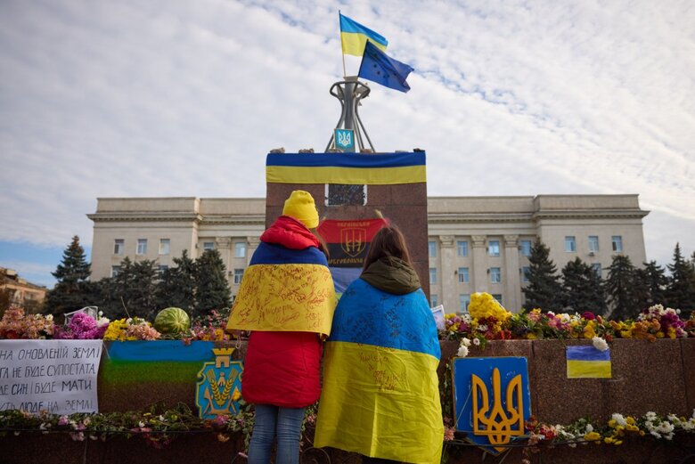 Мешканка Херсону Вероніка Богданова: У сусідів з хати винесли мікрохвильовку, сказали, що це сейф 04