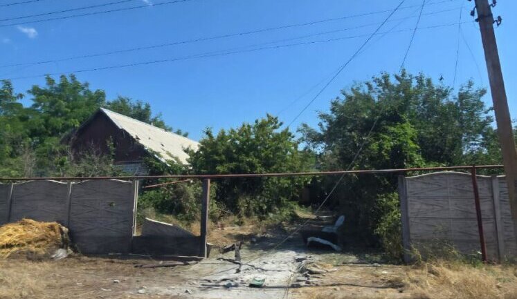 Россияне атаковали Никопольский и Синельниковский районы: три человека получили ранения. ФОТОРЕПОРТАЖ