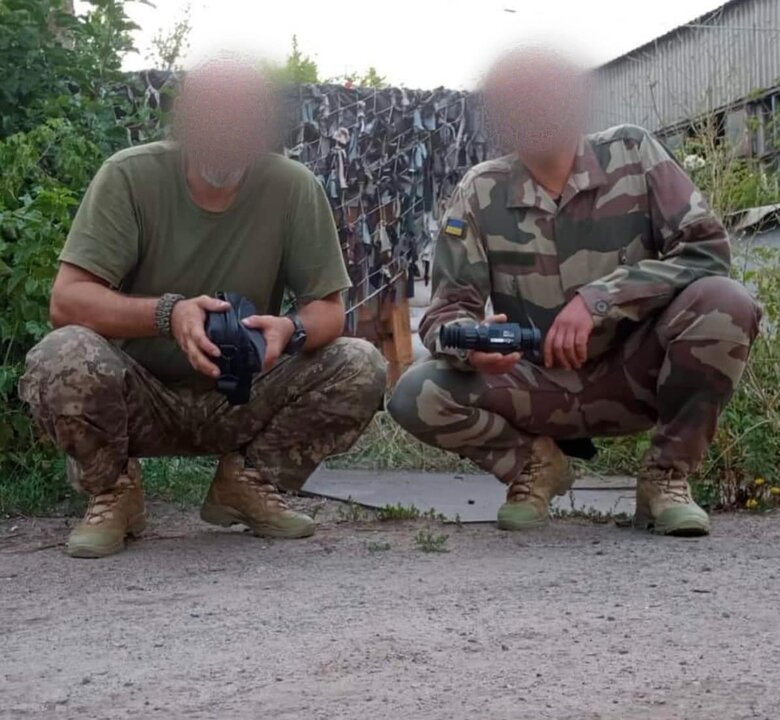 Есть очень срочные нужды на фронт: квадрокоптеры, дрон, тепловизоры, рации, - волонтер Юсупова просит украинцев о помощи 06 Есть очень срочные нужды на фронт: квадрокоптеры, дрон, тепловизоры, рации, - волонтер Юсупова просит украинцев о помощи 06