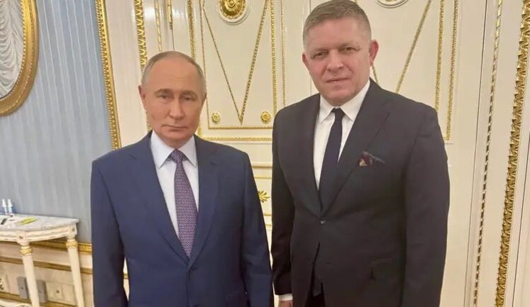 Фіцо збирається їхати до Путіна на 9 травня, незважаючи на попередження ЄС
