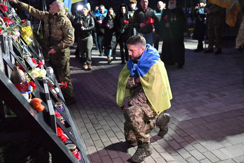 Небесна, сотня