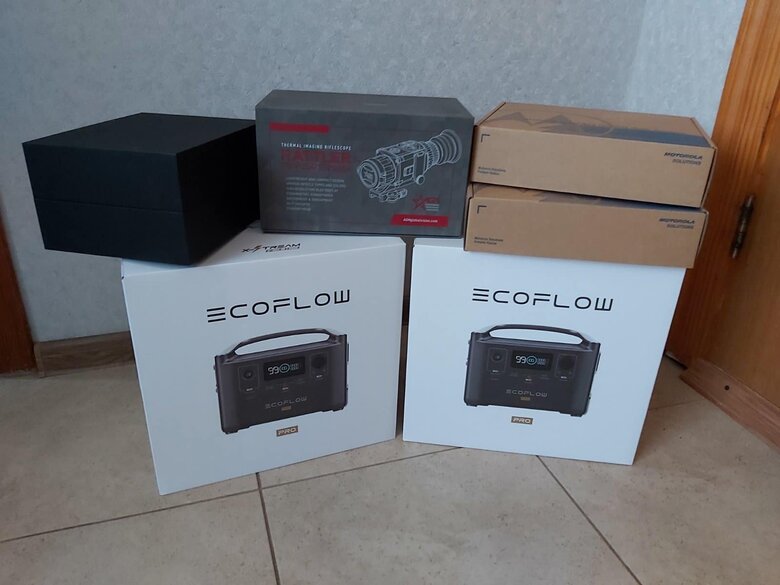 Воїнам на передову дуже потрібні дрони, артилеристам - ретранслятор для протидії російським РЕБам, - волонтерка Юсупова 09