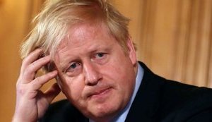 Премьер Великобритании Джонсон уходит на самоизоляцию после контакта с заболевшим COVID-19