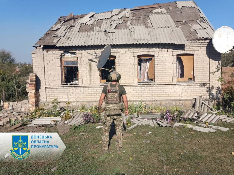 Російські окупанти вбили 1 людину та поранили 4 протягом 27 вересня на Донеччині, - Офіс ГПУ 02 Російські окупанти вбили 1 людину та поранили 4 протягом 27 вересня на Донеччині, - Офіс ГПУ 02