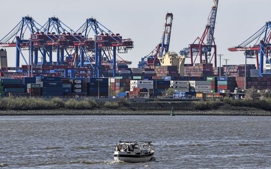 США на рік продовжили заборону на вхід російських суден до американських портів