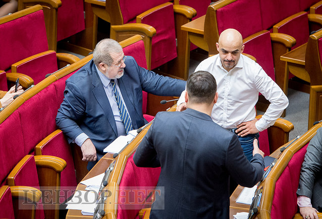 Писаренко планує виїзд на полювання, дзвінок Папієва Фірташу і перешіптування Герасимова з Геллером, - робота ВР 14 березня 25