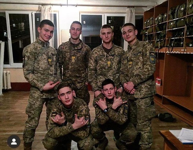 Фотографії загиблих в Ан-26 курсантів 151-ї групи університету Повітряних сил ЗСУ 03