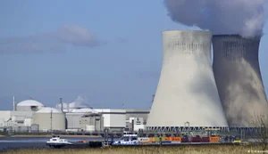 Над АЕС у Бельгії зафіксовано три невідомі дрони