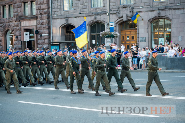Репетиция военного парада 20 августа 12