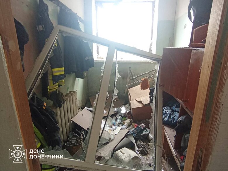 Повреждена пожарно-спасательная часть в Доброполье