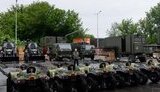 Порошенко передає допомогу ЗСУ