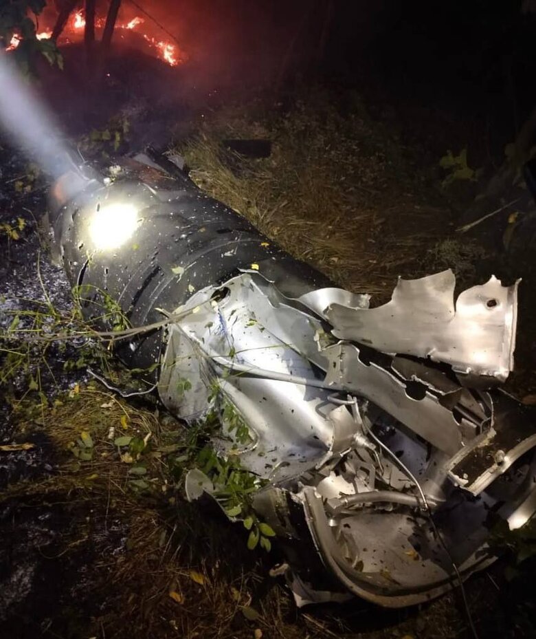 Украинские военные сбили 5 российских ракет, которые враг направил на Днепр, - Резниченко 02