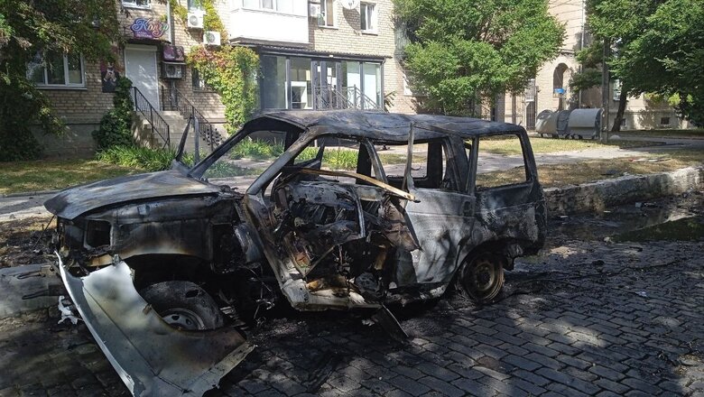 В оккупированном Бердянске взорвали автомобиль с комендантом Бардиным: Его госпитализировали в тяжелом состоянии 01