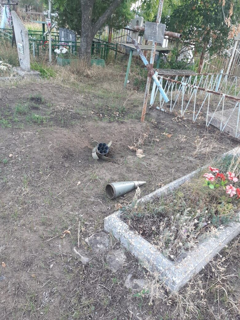 Рашисти обстрілювали Нікополь запалювальними боєприпасами 01