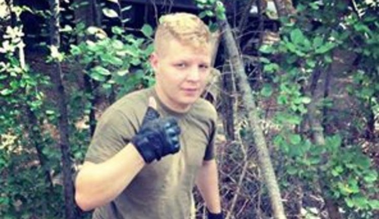 Український воїн Роман Свіржевський загинув у зоні АТО 1 травня. Йому був всього 21 рік, - волонтер Вікторія Шинкаренко