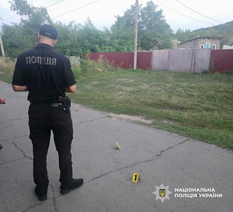 In the Odesa region, a Central Election Commission employee ran over a 2-year-old child and fled the scene of the accident
