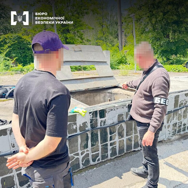 БЕБ викрило нелегальний НПЗ у Кривому Розі