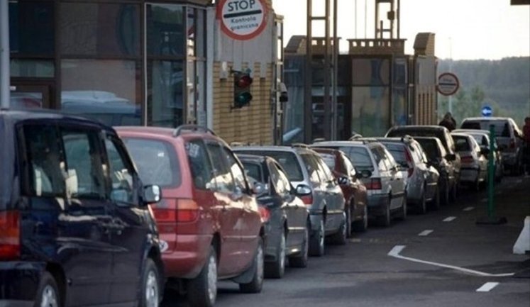 На початку 2026 року в Україні планують запустити "єЧергу" для легкових авто