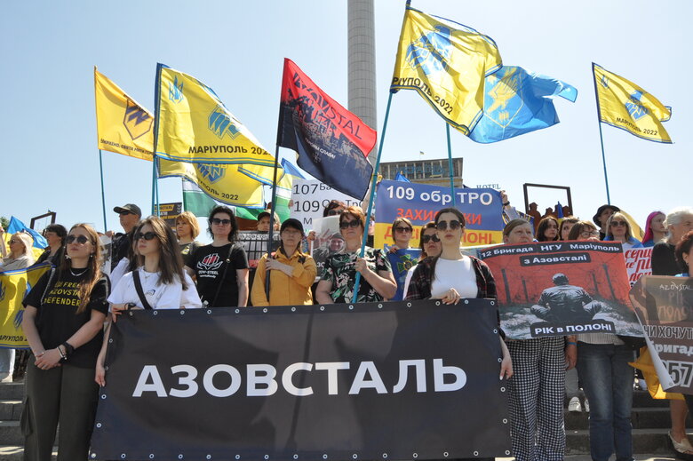 Anniversary of order to withdraw from Azovstal: march We are waiting for home of heroes of Mariupol took place in center of Kyiv 34