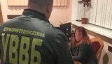 Українка пропонувала прикордонникам 2000 чеських крон, щоб проїхати в Польщу з сином без нотаріально завіреної згоди батька, - ДПСУ. ФОТО