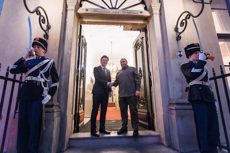 Umierov meets with Dutch Defense Minister Brekelmans in The Hague