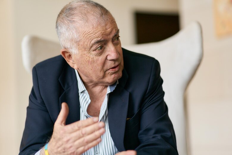 How Australian businessman Anthony Trevisan became Ukrainian volunteer 13