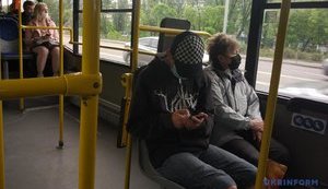 Кабмін пропонує монетизувати пільги на оплату проїзду