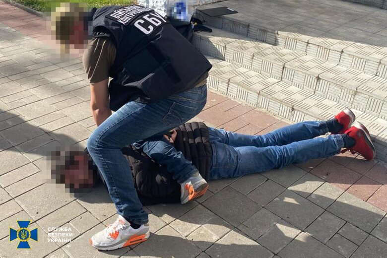 СБУ затримала коригувальника ГРУ, який наводив "шахеди" в Сумах