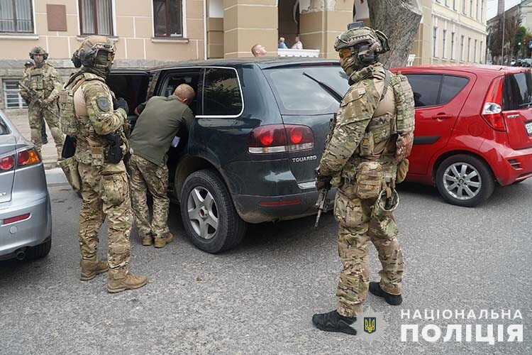 Працівники ТЦК на Тернопільщині організували бізнес на ухилянтах