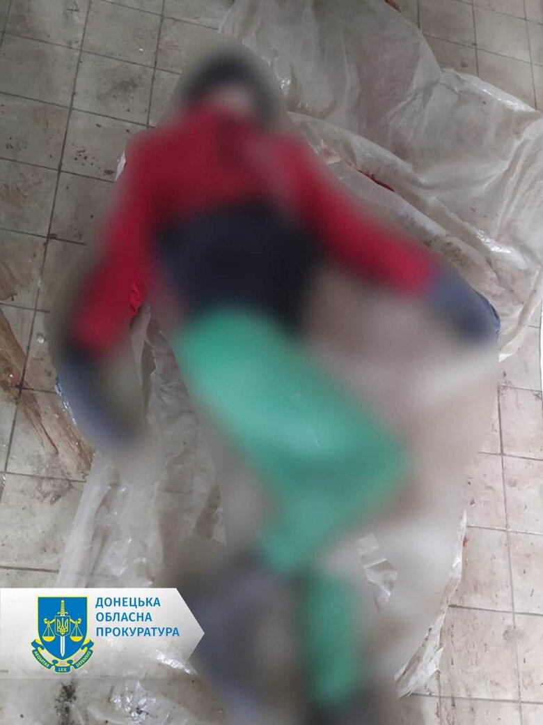 Наслідки обстрілу житлового масиву Бахмуту російськими окупантами 02