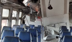 Ворог ударив дроном по електричці на Харківщині: загинула людина, є постраждалі. ФОТО