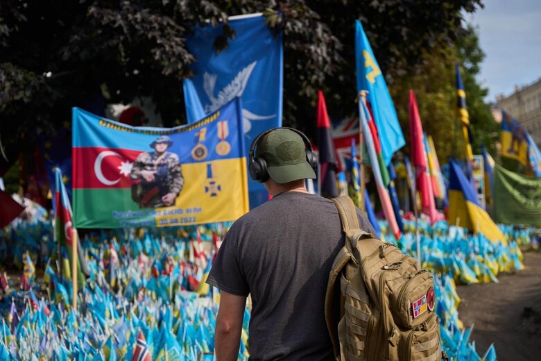 День пам'яті захисників України: звернення Зеленського