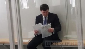 Суд оставил Насирова под залогом в 100 млн грн