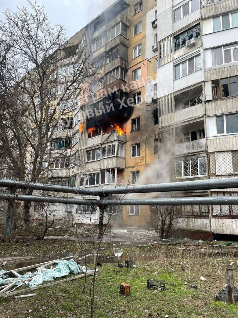 Наслідки обстрілу Херсона російськими окупантами: Відомо про щонайменше 6 загиблих 05