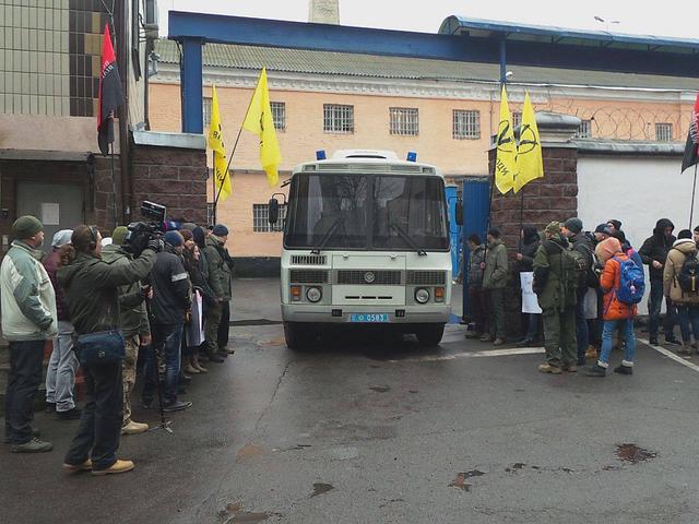 сизо блокирование беркутовцы