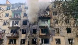 Russian strike damages high-rise in Pavlohrad