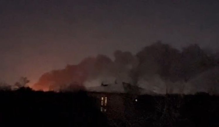 Дрони вночі атакували Ільський НПЗ РФ. ВIДЕО