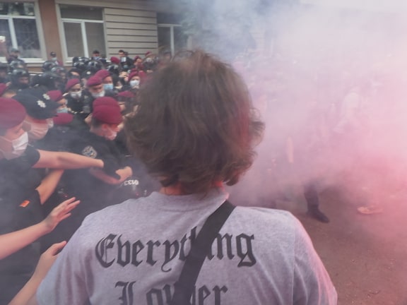 На акції на підтримку Стерненка сталися бійки між мітингувальниками і правоохоронцями: є затримані 19