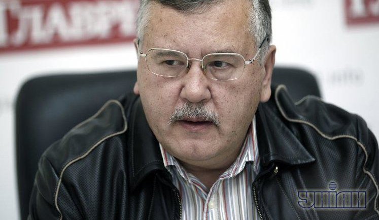 Анатолий Гриценко: "Не берем тех, кто был в Партии регионов, СДПУ(о) и КПУ. Фигурантов бюджетных и криминальных скандалов - тоже отсекаем"